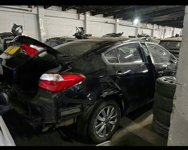 Kia Cerato sedan stripping for spares - Private Seller Kia Cerato sedan stripping for spares - Private Seller