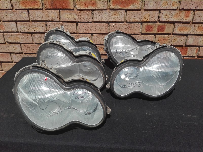 Mercedes Benz c class W203 Preface Headlight - Private Seller