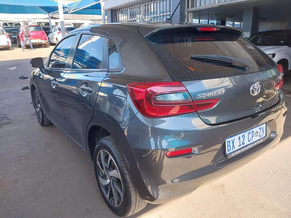 2023 STARLET 1.5 MANUEL PETROL GREY COLOR PRICE