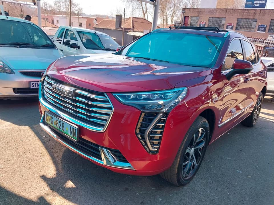 2023 HAVAL JOLION 1.5 20 000KM MAROON COLOR AUTOMATIC PETROL