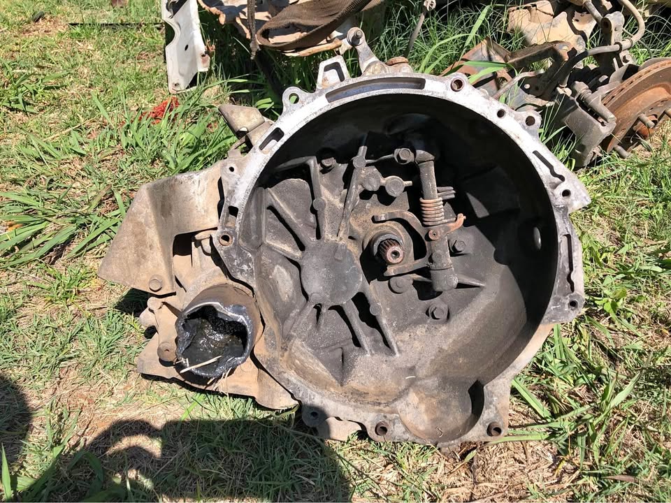 Mitsubishi Mirage Gearbox - Private Seller Mitsubishi Mirage Gearbox - Private Seller