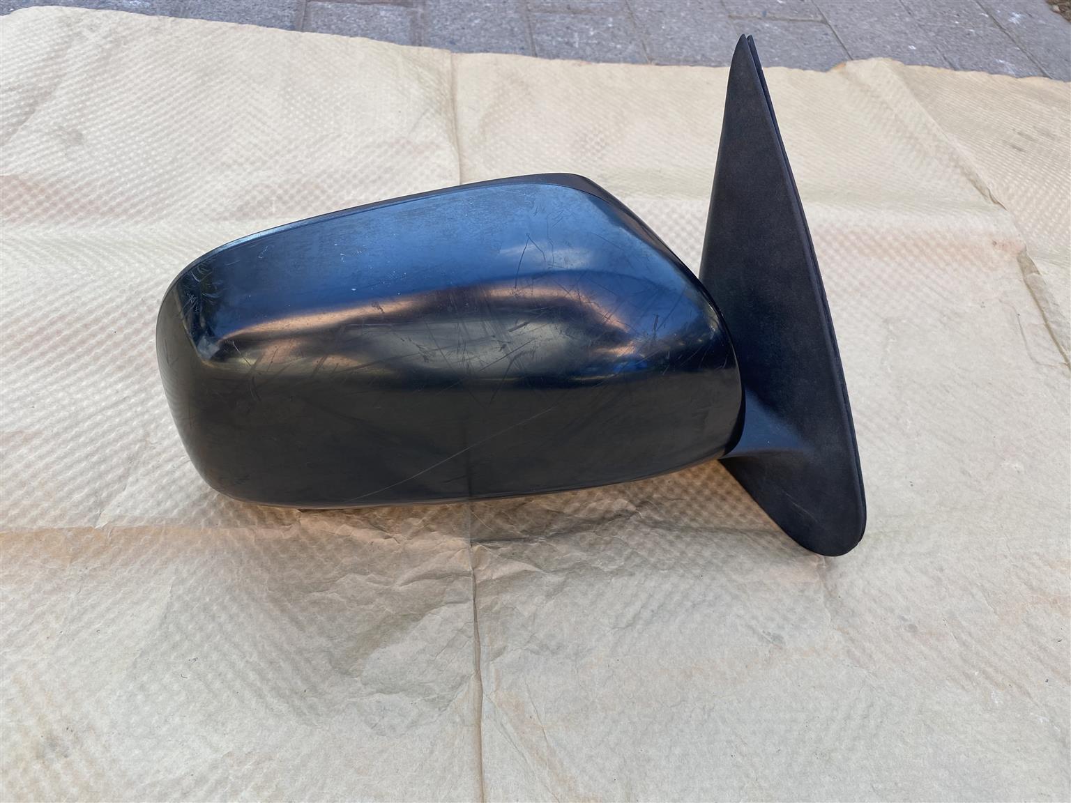 2010 DAIHATSU TERIOS ELECTRONIC DOOR MIRROR RIGHT SIDE FOR SALE - Private Seller