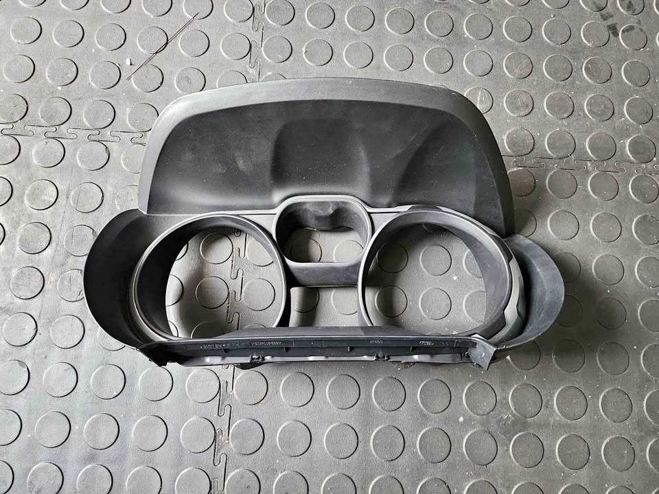 FORD RANGER MK3 CLUSTER TRIM – OEM