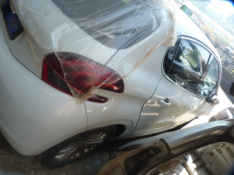 Peugeot 208 Allure 1.2 Puretech Manual White - 2016 STRIPPING FOR SPARES - Private Seller