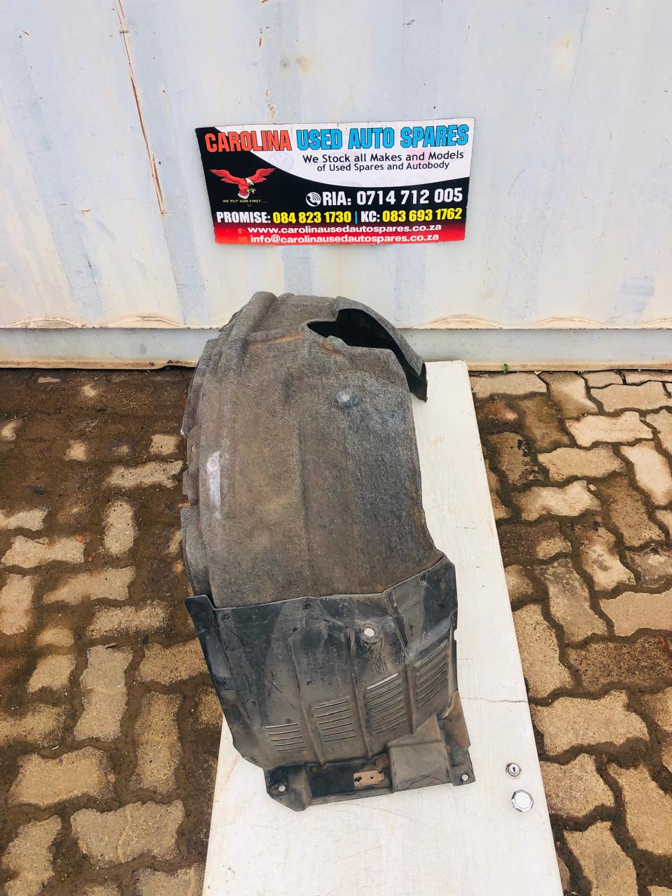 Toyota Lexus RX350 right side front fender liner (2016-2022) - Private Seller Toyota Lexus RX350 right side front fender liner (2016-2022) - Private Seller