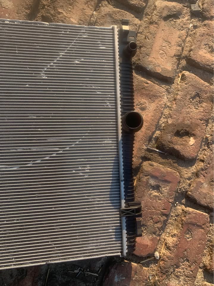 BMW G22,G42,M3,M4 radiator 440i - Private Seller