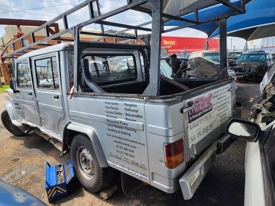 Mahindra Bolero 2.5 Stripping for Parts/Spares - Private Seller Mahindra Bolero 2.5 Stripping for Parts/Spares - Private Seller