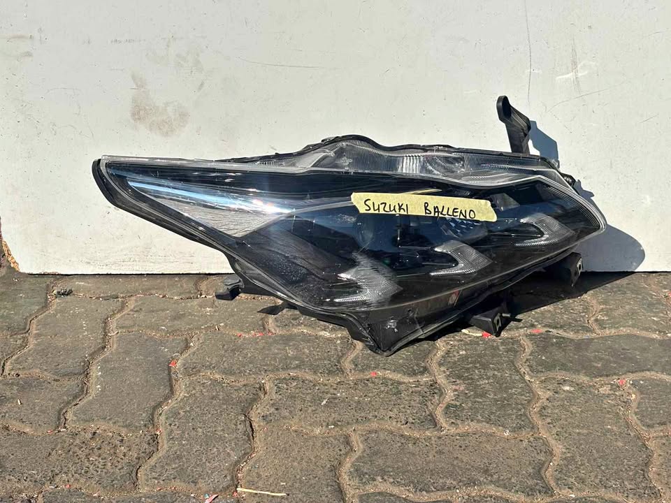 Toyota Balleno headlight - Private Seller Toyota Balleno headlight - Private Seller
