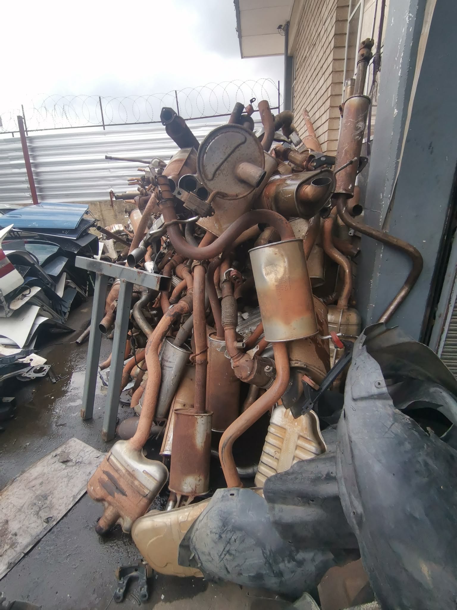VW AND AUDI PARTS FOR SALE - Private Seller VW AND AUDI PARTS FOR SALE - Private Seller