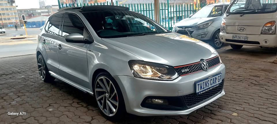 Volkwogen Polo6 GTI 1.4  Dsg Comfortline Automatic petrol