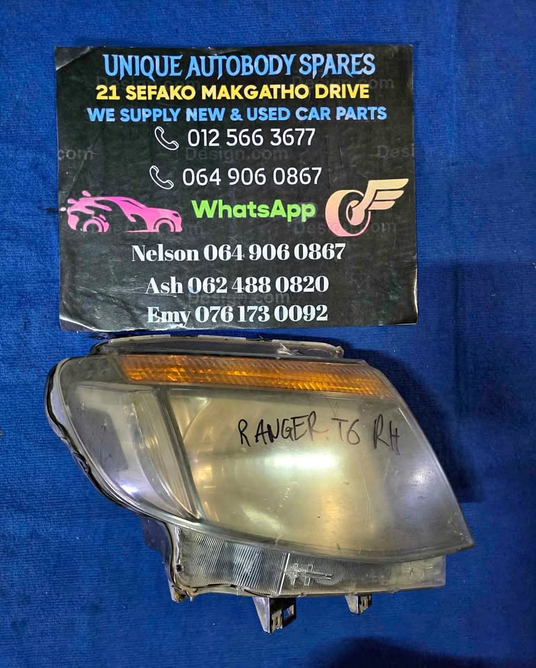 Ford Ranger T6 Right Headlight