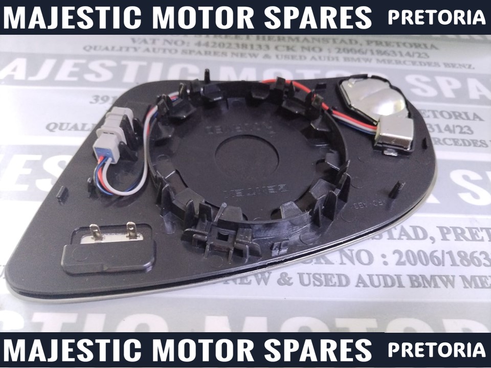 Mercedes heated W205 side mirror glass for sale new - Private Seller Mercedes heated W205 side mirror glass for sale new - Private Seller