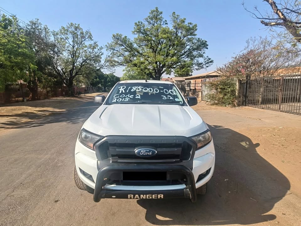 Ford Ranger XLT 3.2 4X4 2012 diesel automatic stripping for spares - Private Seller Ford Ranger XLT 3.2 4X4 2012 diesel automatic stripping for spares - Private Seller