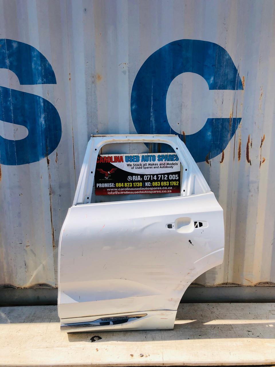 Volvo XC60 left rear/back door moulding with chrome trimming (2018-2022) - Private Seller