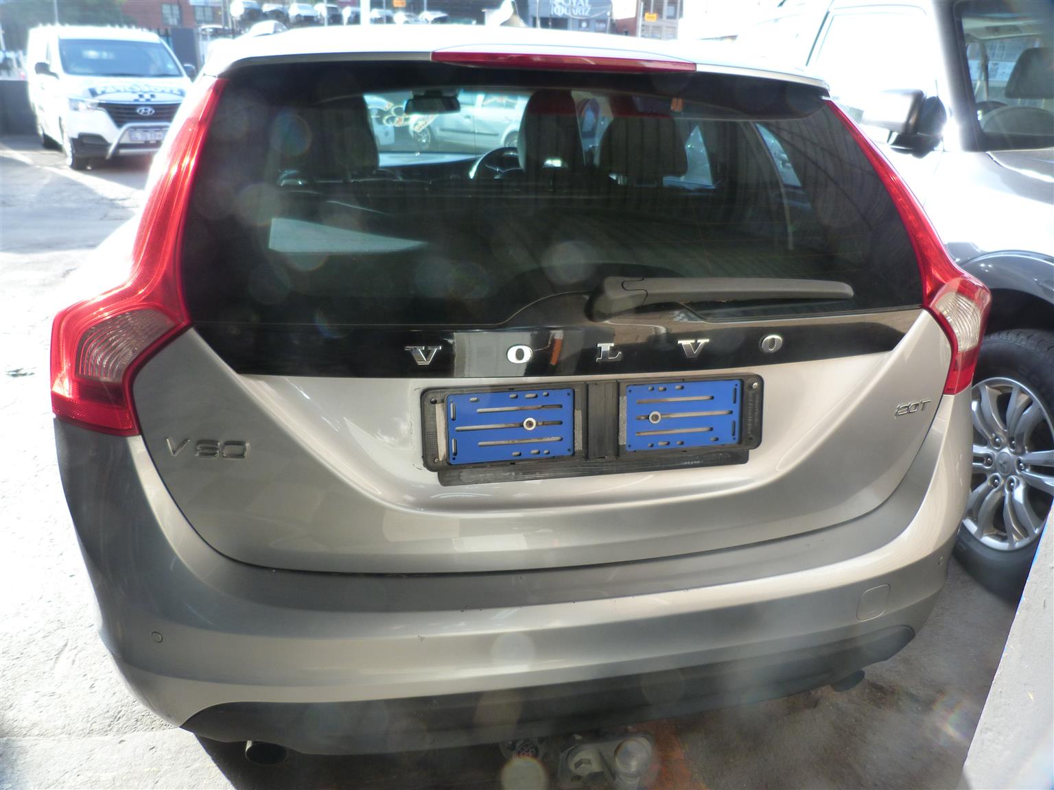 Used 2011 Volvo V60 2.0T Powershift - Private Seller Used 2011 Volvo V60 2.0T Powershift - Private Seller