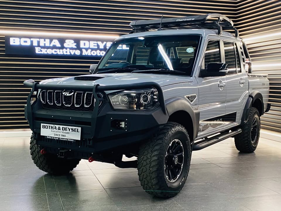 Mahindra mHAWK