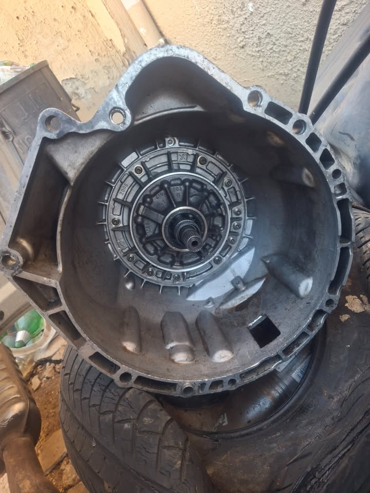 BMW e90, 320i automatic gearbox for sale - Private Seller
