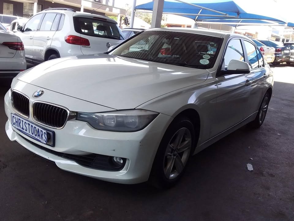 2013 model BMW f30 320i automatic