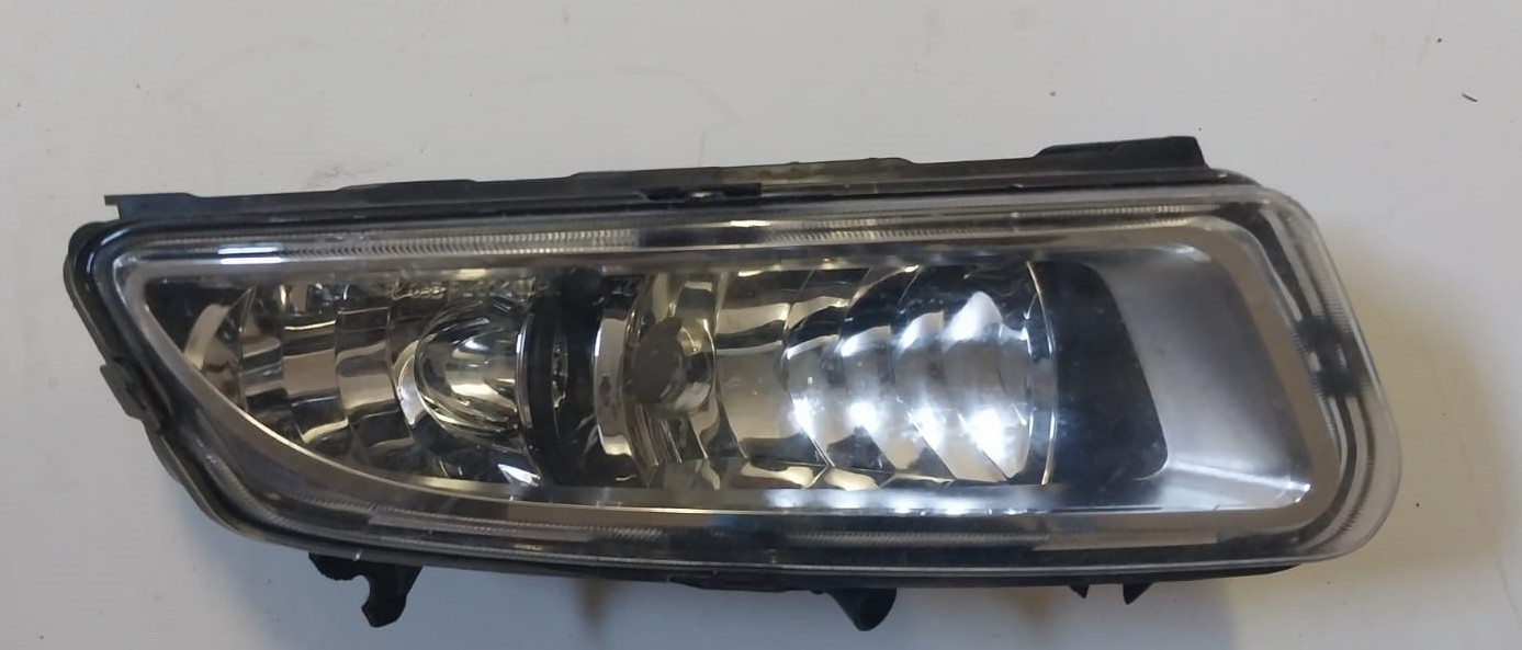 VW Polo 6 Fog Lamp - Private Seller
