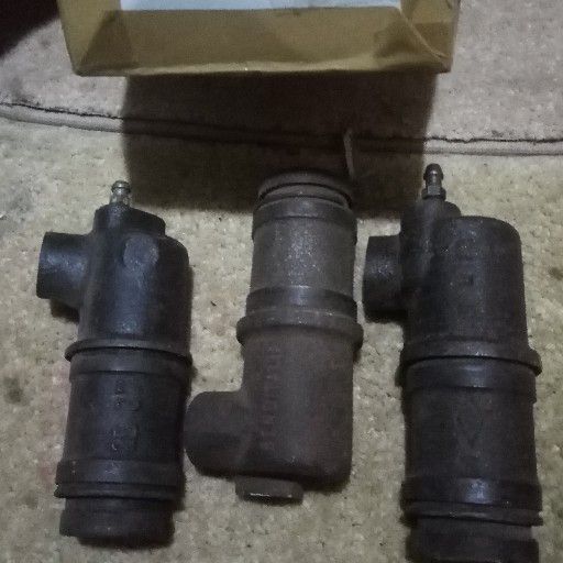 Alfa older model, brake cylinders - Private Seller