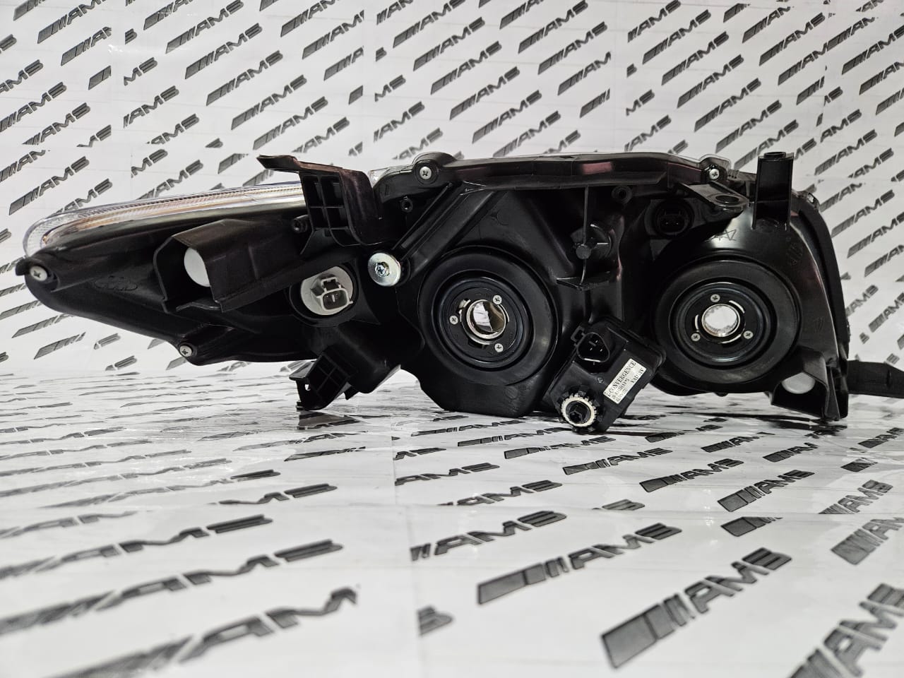 Illuminate Your Drive with Toyota Proff Headlights! - Private Seller Illuminate Your Drive with Toyota Proff Headlights! - Private Seller