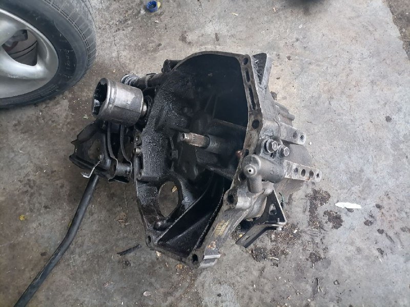 HONDA 1.8 D16 GEARBOX - Private Seller HONDA 1.8 D16 GEARBOX - Private Seller