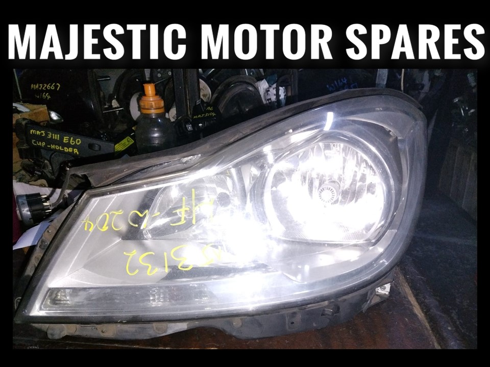 2012 Mercedes Benz Merc C200 cdi W204 headlights head light for sale MAJ3132 - Private Seller 2012 Mercedes Benz Merc C200 cdi W204 headlights head light for sale MAJ3132 - Private Seller