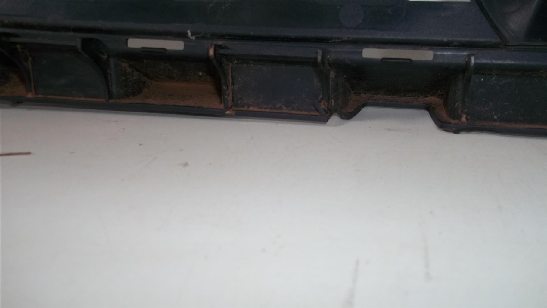 BMW 7 Series (G11/12) front bumper lower center grille - Private Seller BMW 7 Series (G11/12) front bumper lower center grille - Private Seller