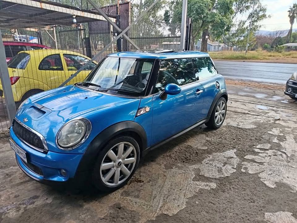 Mini Cooper R56