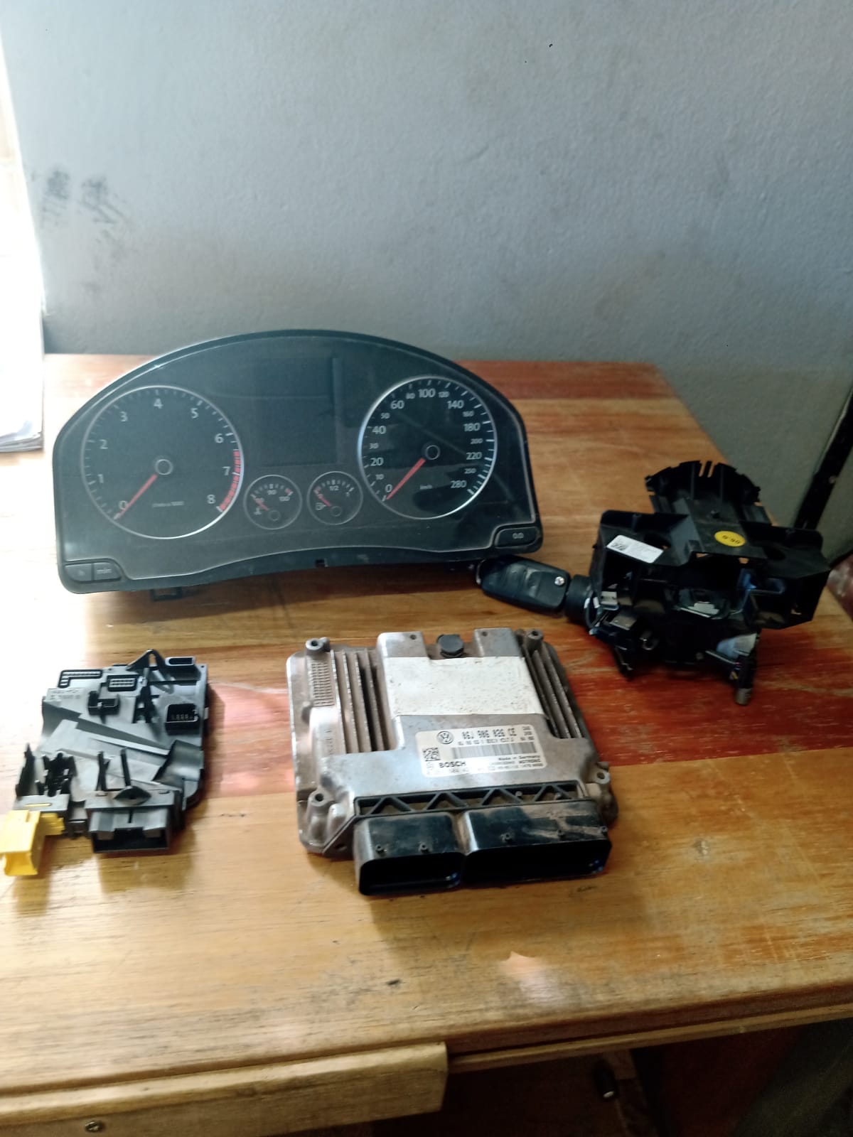 2010-2012 VW SCIROCCO COMPLETE LOCK SET - Private Seller