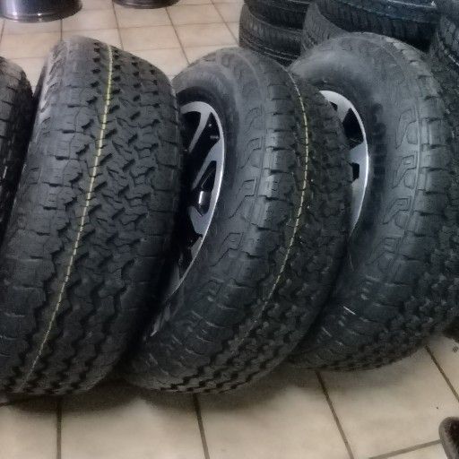Toyota legends Rs rims and Tyres