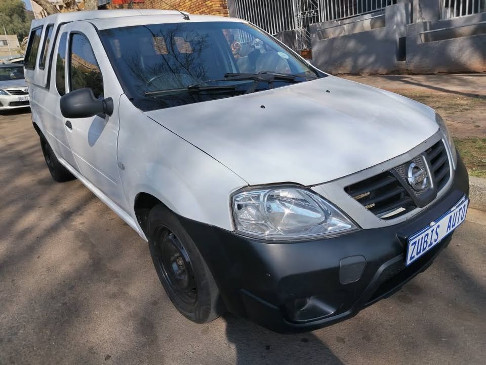 2018 Nissan Np200 1.6i White