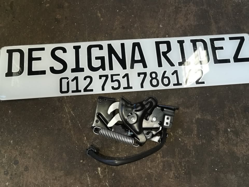 BMW F20/F30 BONNET LOCK FL NEW AVAILABLE - Private Seller BMW F20/F30 BONNET LOCK FL NEW AVAILABLE - Private Seller