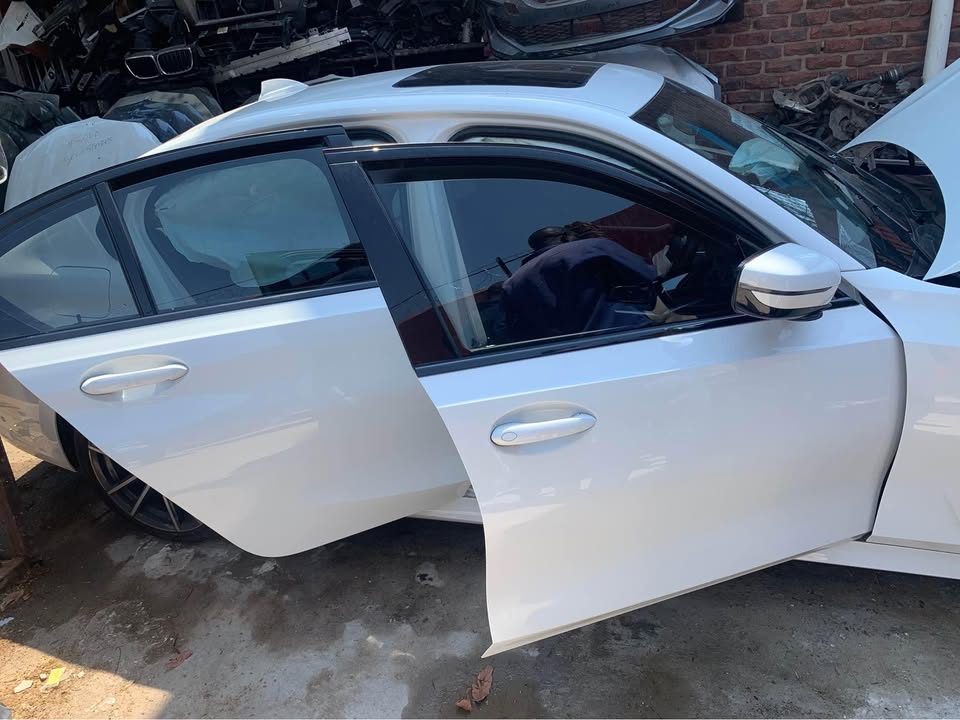 BMW G20 for stripping now