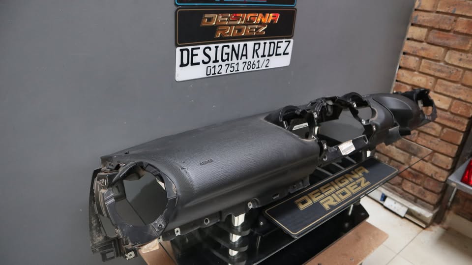 MINI COOPER R56S DASH BOARD - Private Seller MINI COOPER R56S DASH BOARD - Private Seller