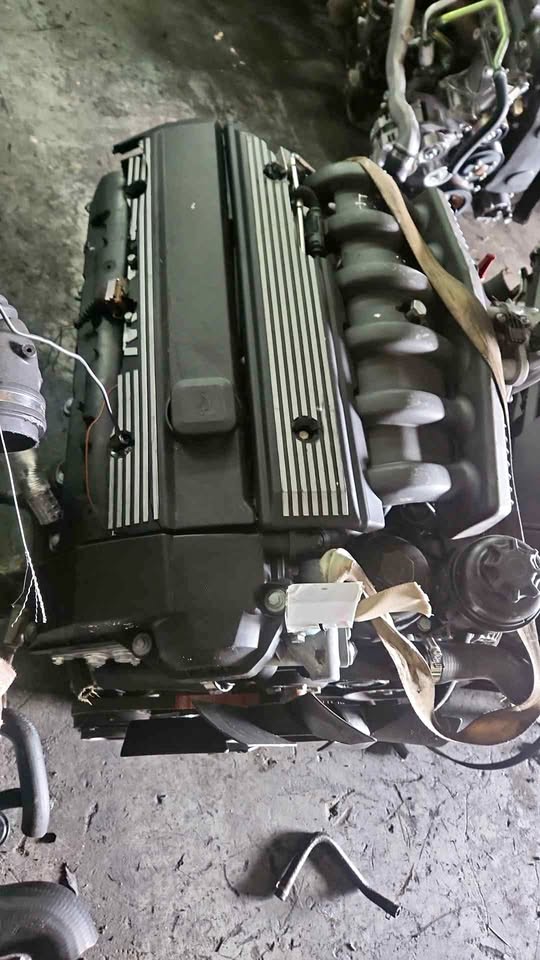 BMW 328I SINGLE VANOS ENGINE FOR SALE BMW 328I SINGLE VANOS ENGINE FOR SALE