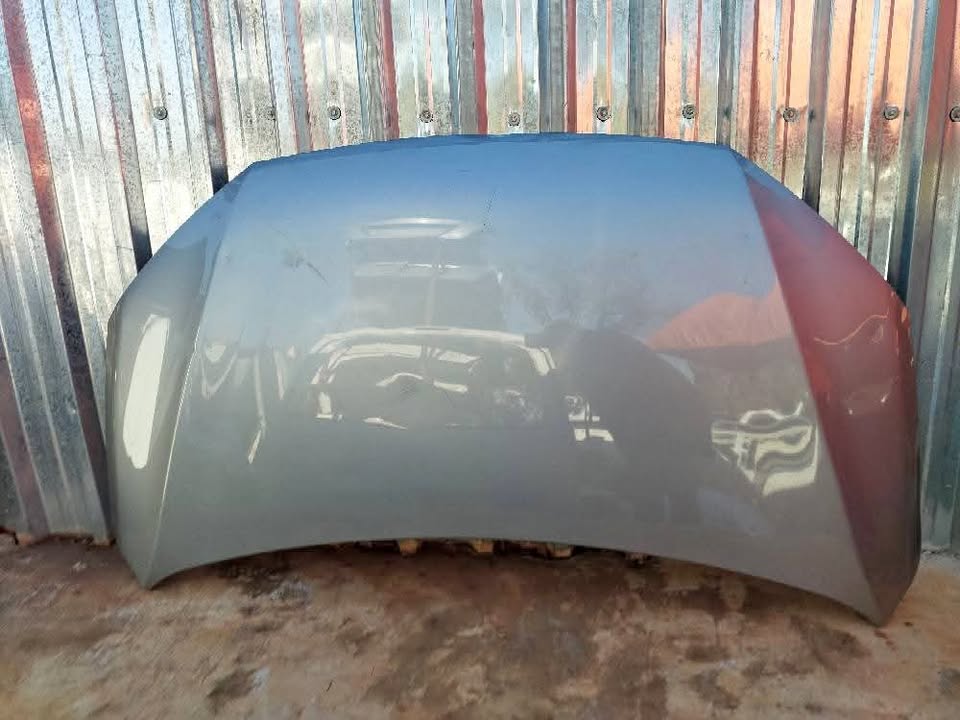 Toyota Urban Cruiser Bonnet