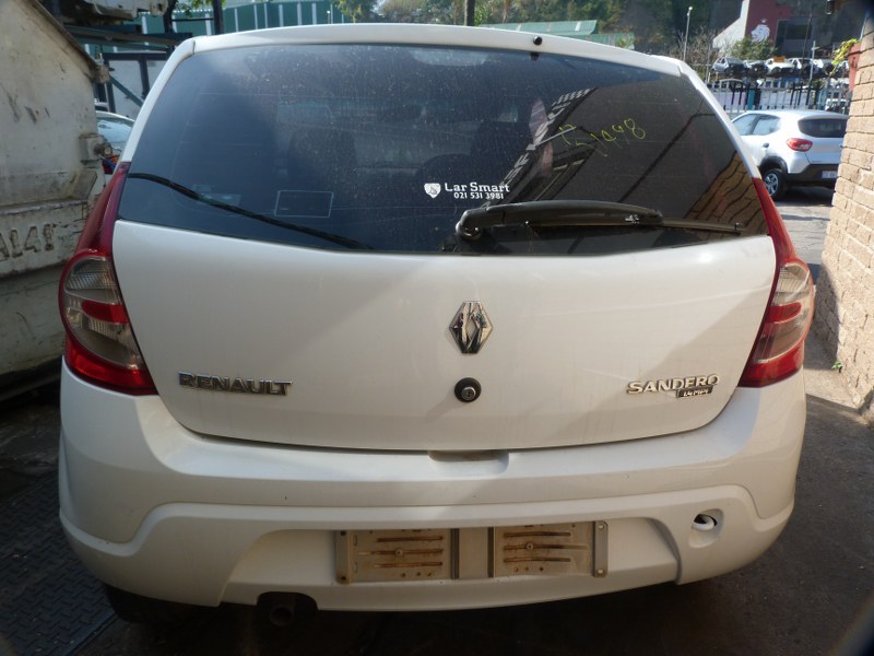 Renault Sandero 1.4 Authentique Manual - 2010 SPARESBOYZ STRIPPING FOR SPARES - Private Seller Renault Sandero 1.4 Authentique Manual - 2010 SPARESBOYZ STRIPPING FOR SPARES - Private Seller