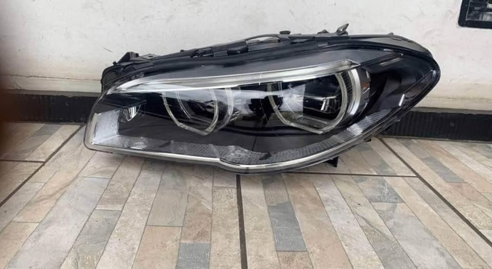 BMW F10 5 SERIES LED ADAPTIVE (FACELIFT) LEFT AND RIGHT HEADLIGHTS - Private Seller BMW F10 5 SERIES LED ADAPTIVE (FACELIFT) LEFT AND RIGHT HEADLIGHTS - Private Seller