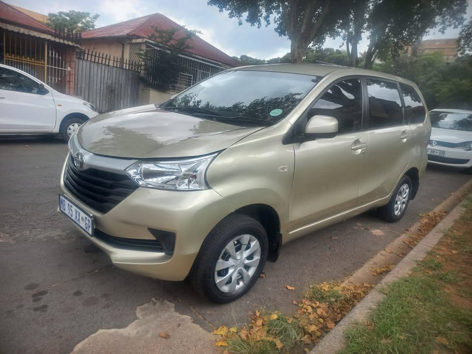 2019 Toyota Avanza 1.5 Sx Petrol, Manual Transmission, Gold Color, Mileage 76000kms