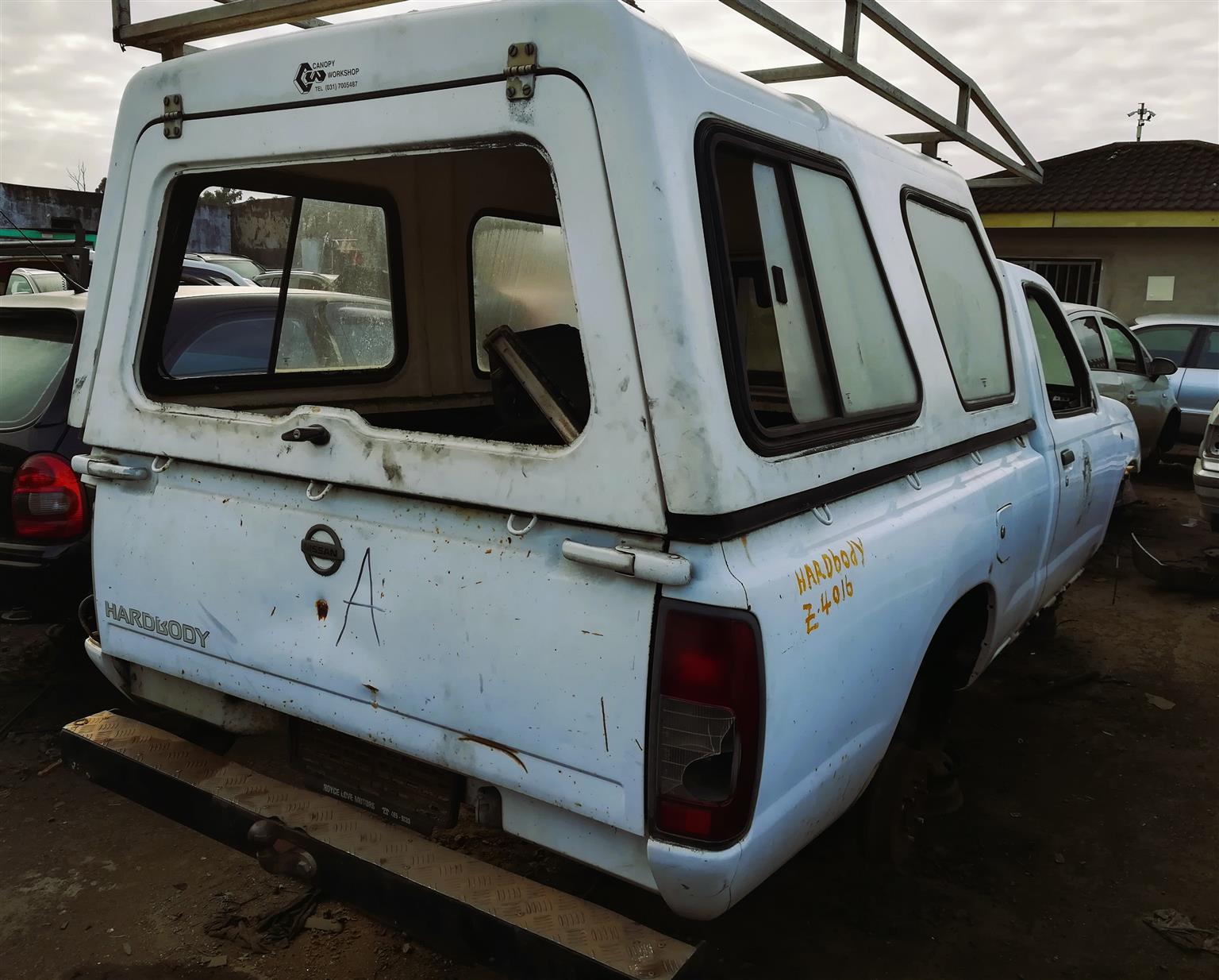 Nissan Hardbody 2.0 - Stripping for Spares