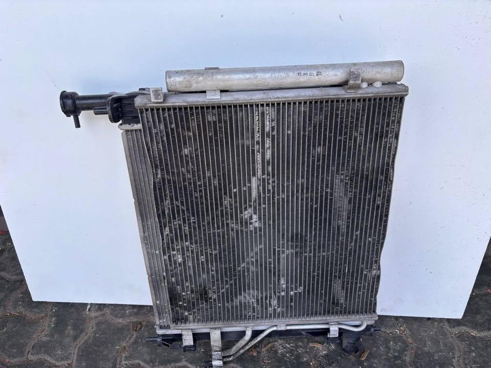 Hyundai i10 Grand Radiator - Private Seller Hyundai i10 Grand Radiator - Private Seller