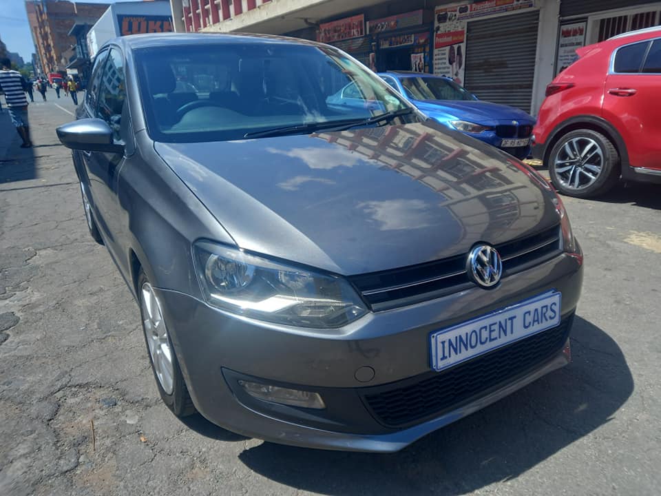 2012 VW 6 1.6 COMFORTLINE PETROL, MANUAL, GREY COLOR, MILEAGE 80000KM