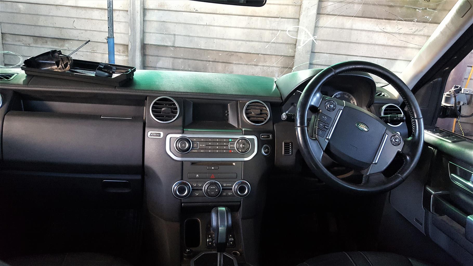 Land Rover Discovery 4 Interior Parts for sale | AUTO EZI Land Rover Discovery 4 Interior Parts for sale | AUTO EZI