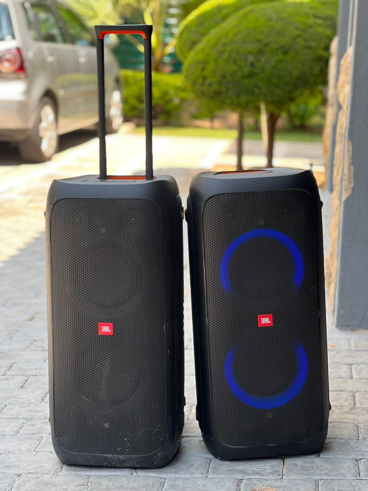 JBL SPEAKERS FOR SALE GOOD CONDITION