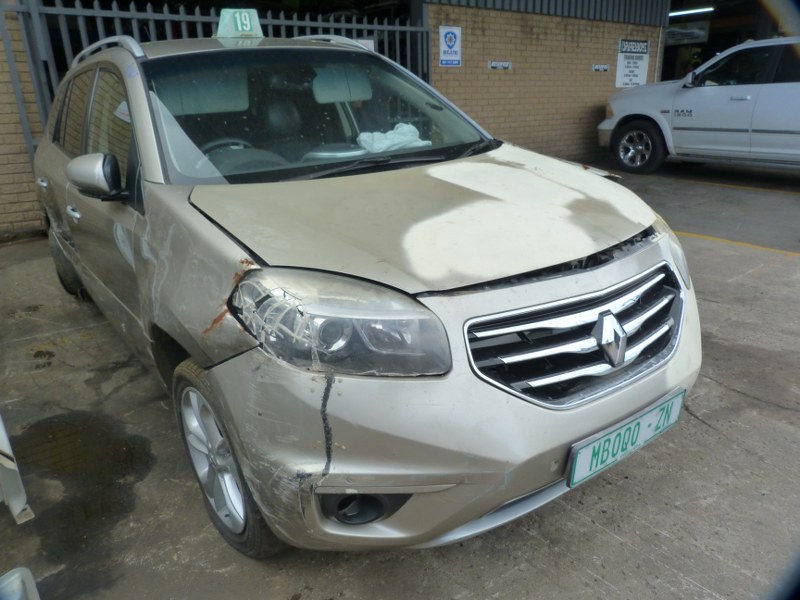 Renault Koleos 2.5 Petrol Manual Grey - 2012 STRIPPING FOR SPARES - Private Seller