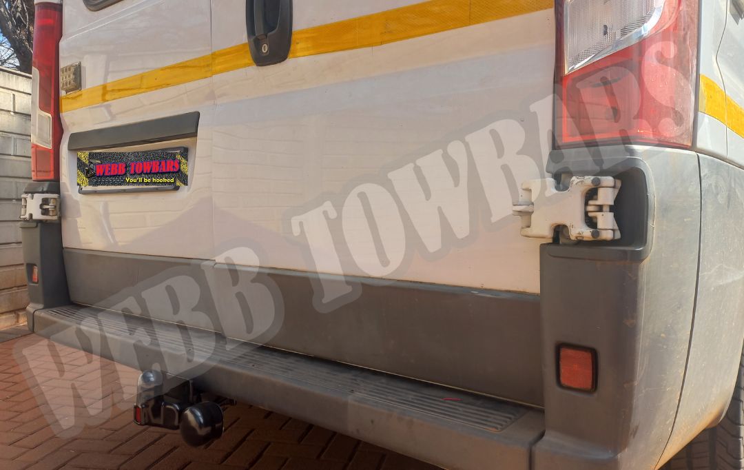 Peugeot Boxer Standard/Detachable Towbars - Private Seller