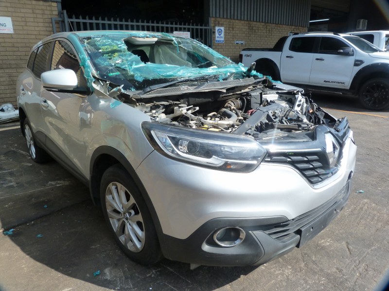 Renault Kadjar 1.2 TCe Expression Manual Silver Grey - 2017 STRIPPING FOR SPARES - Private Seller Renault Kadjar 1.2 TCe Expression Manual Silver Grey - 2017 STRIPPING FOR SPARES - Private Seller