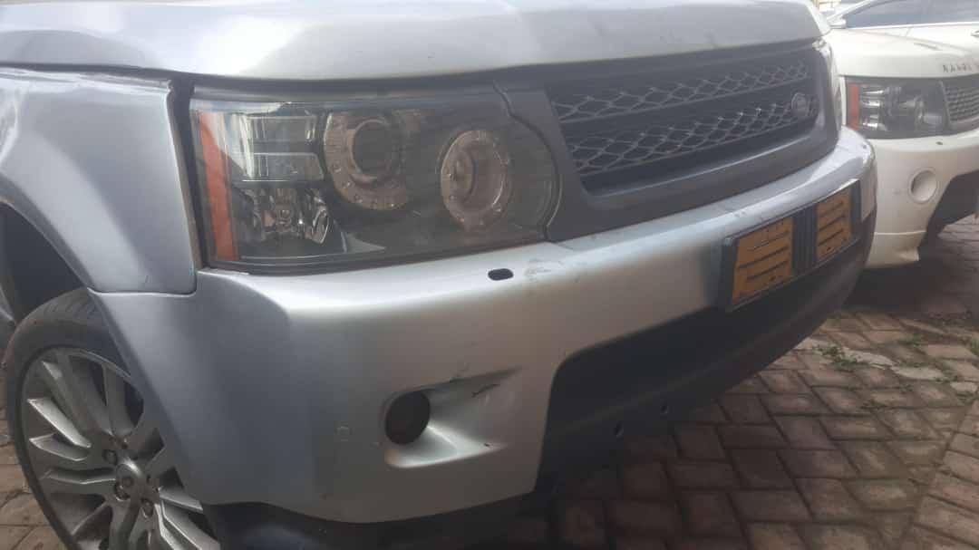 2011 Range Rover Sport 3.0l V6 Headlights for sale 2011 Range Rover Sport 3.0l V6 Headlights for sale