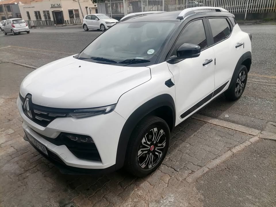 2018 Renault Kiger 1.0 SUV Turbo with a Service book and spare key Reserves camera